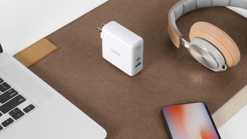Cargador de viajes Anker PowerPort II USB-C con Power Delivery | $26 | Amazon | Usa el código SUPERPD2Foto: Anker